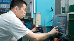 靈科超聲波焊接技術如何重塑車頂遮陽板焊接