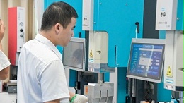 明惠超聲波焊接機(jī)換能器松動(dòng)難題？靈科超聲波“四步法”精準(zhǔn)解決！