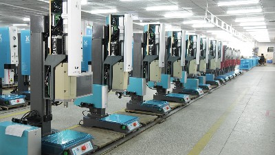一步解決焊頭下降速度不均難題，海爾曼超聲波焊接機維護必看